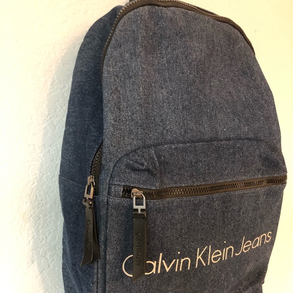 Calkin Klein Jeans Backpack - Picture 1 of 5